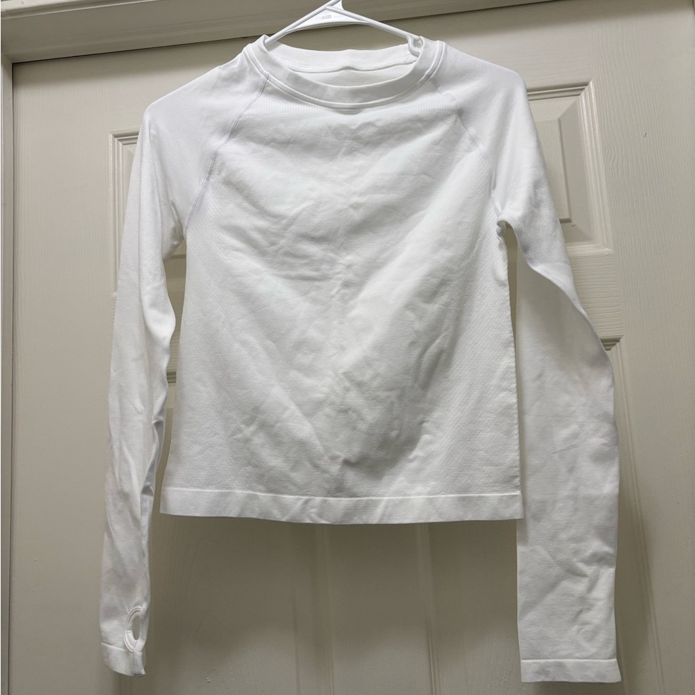 Amazon White Long-Sleeve Crewneck Top